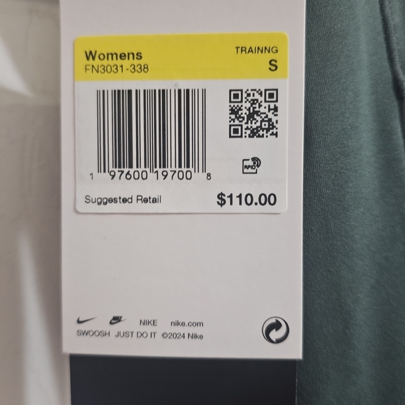 Nike Women's Zenvy Dri-FIT Training Bodysuit - Picture 8 of 11